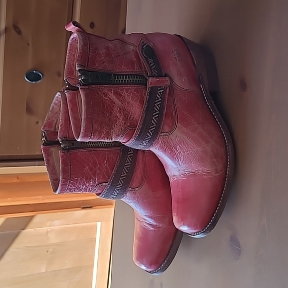 Bed Stu Red Western Style Cowboy Bootie Size 9.5 - Picture 4 of 9